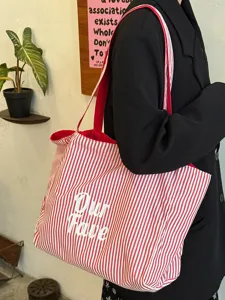 Koreanischer Stil doppelseitige gestreifte Canvas Tasche Damen, große Kapazität Pendler Tasche.
