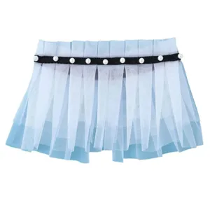 Falso colletto in tulle blu e bianco con nastro nero e decorazione di perle da donna.