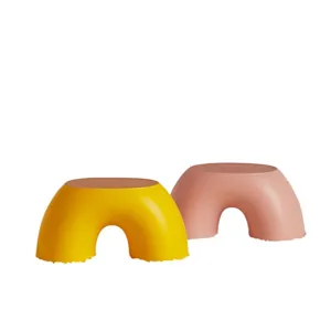 Sgabello basso per bambini in plastica arcobaleno grazioso gradino set di due pezzi