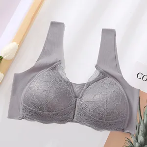 Comodo reggiseno in pizzo senza ferretti con chiusura anteriore e design senza cuciture.