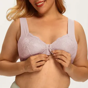 Reggiseno taglie forti in pizzo senza ferretto e chiusura frontale, intimo comodo e senza cuciture.