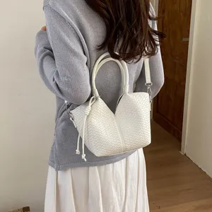 Women Fashion Woven Bucket Bag PU Leather Large Capacity Handbag Casual Commuting Single Shoulder Crossbody Bag