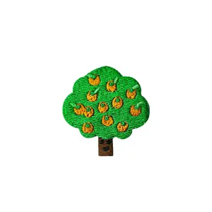 Simpatico cerotto ricamato ad albero di cartone animato per abiti, borse e cappelli fai da te.