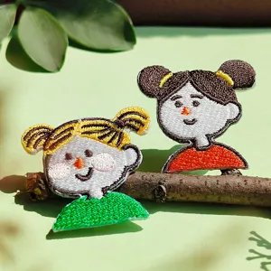 Patchs de broderie de fille de dessin animé mignon badges créatifs bricolage pour vêtements et sacs.
