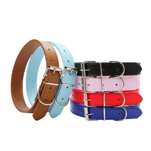 Klassieke effen PU lederen huisdier halsband met metalen gesp voor honden en katten.