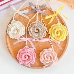 Handmade Knitted Rose Flower Car Rearview Mirror Pendant Crochet Yarn Floral Ornament For Auto Interior Decoration