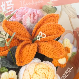 Handmade crochet flower bouquet for Mother's Day gift, beautiful knitted floral home decor.
