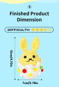 Visualizzazione delle dimensioni del prodotto finito del kit uncinetto coniglio pasquale con dettagli.
