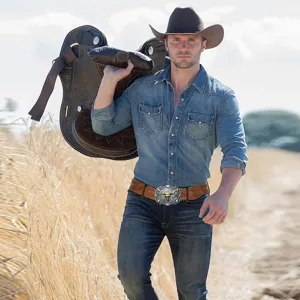 Men's retro western cowboy embossed leather belt with stylish bull head alloy buckle accessory.