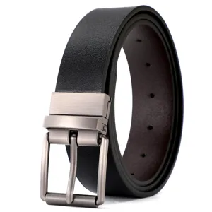Ceinture élégante en cuir pour homme avec boucle ardillon rotative en métal, réversible.