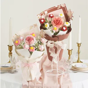 Bouquet de Fleurs en Fil Tricoté Fait Main Rose Crochet Œillet Fleurs Artificielles avec Boîte PET pour Fête des Mères Cadeau Décoration