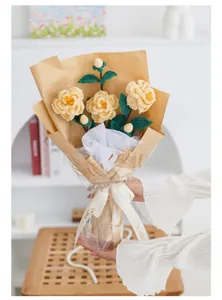 Handgemachte gelbe Kamelien Häkelblumen Strauß Detail, exquisite Wollblume Geschenk für Freundin.