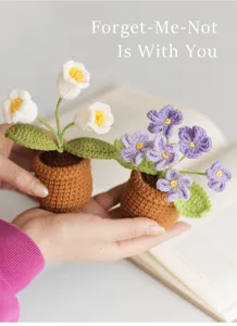 Handmade crochet forget-me-not flower potted plant detail view, cute mini yarn car ornament.