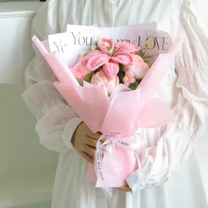 Bouquet di fiori di giglio all'uncinetto fatto a mano in lana regalo floreale per amica.