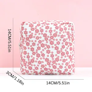 Sac de rangement hygiénique floral portable jolie petite trousse à maquillage quotidienne.