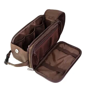 Vista detallada de neceser de viaje grande para hombre, bolsa de almacenamiento de cosméticos.