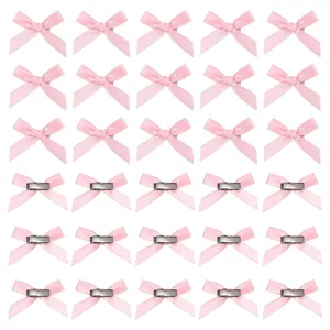 Deliziose mollette capelli con fiocco rosa accessori carini per donne e ragazze stile quotidiano.