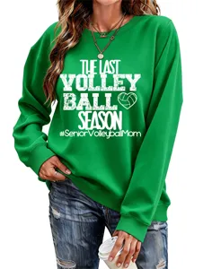 Detailansicht eines grünen Langarm-Sweatshirts mit Volleyball-Motiv und Print.