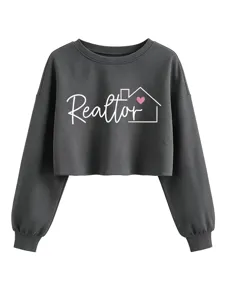 Sudadera corta gris para mujer con estampado Realtor, mangas largas y ajuste muy cómodo.