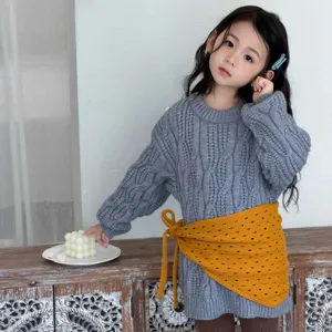 Linda bufanda triangular de punto calado estilo coreano para niños, cuello amarillo.