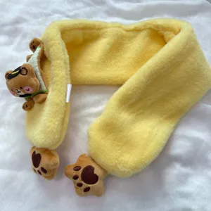 Winter kids plush scarf warm thick cute cartoon bear design soft toddler neck wrap details.