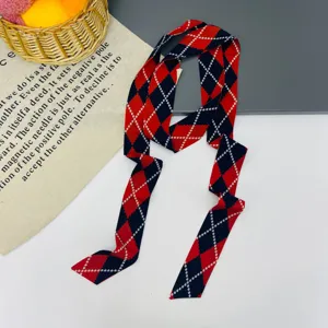 Lungo foulard di seta nastro moda elegante rosso blu rombi foulard chic accessorio versatile