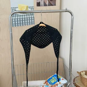 Pañuelo triangular de punto calado negro elegante pañoleta con lazos largos mujer