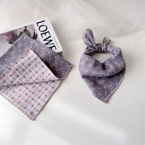 Baby cotton grid scarf, soft double-sided neckerchief for spring autumn windproof sun protection.