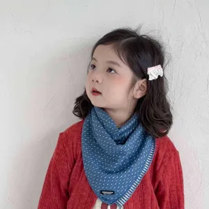 Cute baby polka dot triangular scarf, soft cotton infant bib for autumn and winter daily wear.