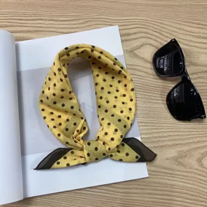 Pañuelo cuadrado de algodón con lunares, elegante pañuelo retro y diadema para mujer.