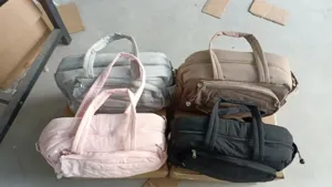 Borsa sportiva impermeabile per racchetta da badminton e tennis, tessuto resistente.