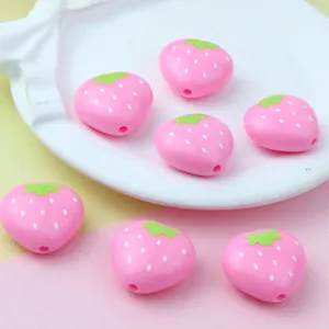 Cuentas de acrílico con agujero pasante, diseño de corazón rosa para joyería DIY y accesorios.