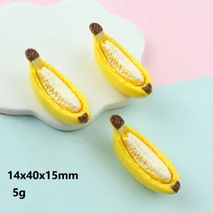 Miniatura banana sbucciata ciondolo resina fai da te creazione di gioielli accessorio.