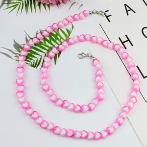 Pink acrylic heart beaded mask chain and stylish daily glasses holder strap for women.