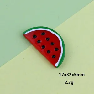 Ciondolo in resina fetta di anguria per la creazione di gioielli fai da te e cover per telefono.