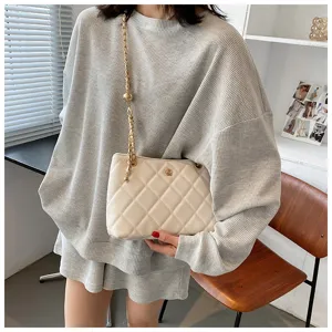 Women quilted shoulder bag chic chain crossbody bag fashion elegant daily accessory