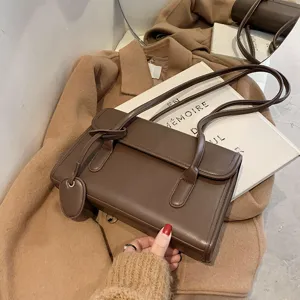 Elegant dark brown shoulder underarm bag for women, chic vintage design for daily style.