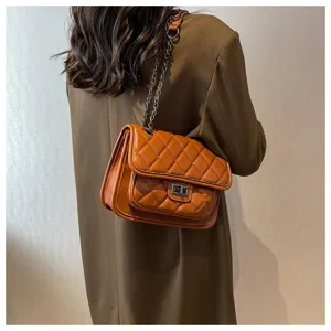 Women quilted chain shoulder bag commuter brown crossbody bag stylish square bag for daily use