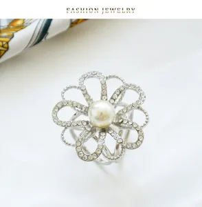 Rhinestone pearl scarf ring for women, elegant zinc alloy flower brooch buckle for winter.