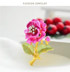 Exquisite rhinestone camellia brooch pin alloy drip oil flower jewelry fashion accessory