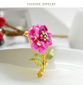 Exquisite rhinestone camellia flower brooch pin enamel pink floral fashion jewelry accessory