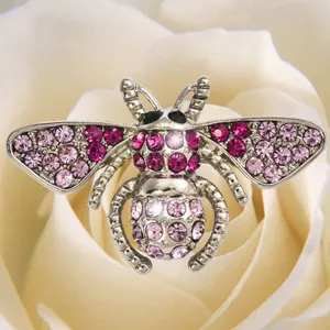 Exquisite crystal bee brooch pin with pink rhinestones, alloy fashion accessory for women.