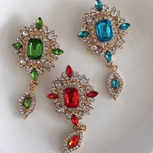 Vintage crystal rhinestone brooch set, elegant gold tone metal court style decorative pins.