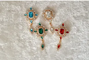 Vintage crystal brooch set colorful rhinestone alloy decorative clothing accessories wholesale
