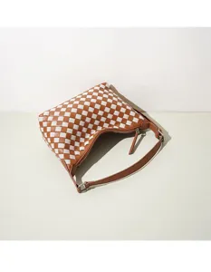 Braune und weiße geflochtene Umhängetasche Detail, stilvolle PU Leder Hobo Tasche für Pendler.