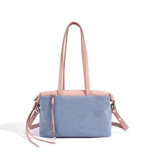 Sac à épaule élégant en denim et cuir pour femme, grand cabas fourre-tout pour le travail.