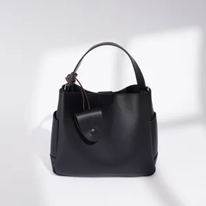 Women Genuine Leather Bucket Bag Vintage Commuter Handbag Large Capacity Top Handle Crossbody Bag Stitching Design
