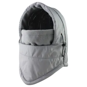 Detailed view of the thickened fleece cycling hood, windproof and water-repellent.