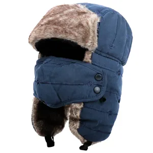 Warme Winter-Trappermütze mit Fellimitat, winddichter Maske und süßer Katzenstickerei für Tage.