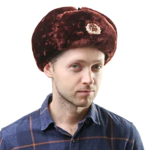 Soviet style ushanka hat with badge, thickened warm winter hat for outdoor riding and cold weather.